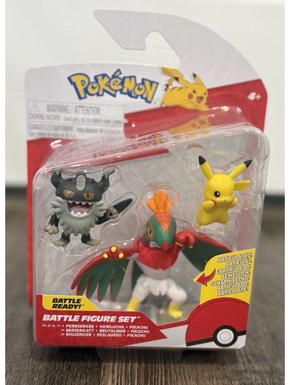 Pokemon Battle Ready! Perrserker Hawlucha Pikachu Battle Figure Set NEW